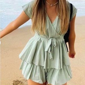 Women’s Xs romper